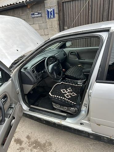 Nissan: Nissan Primera: 2000 г., 1.8 л, Механика, Бензин, Седан — 4