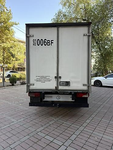 грузовые спринтера: Mercedes-Benz Спринтер: 2011 г., 2.7 л, Механика, Дизель, Фургон — 5
