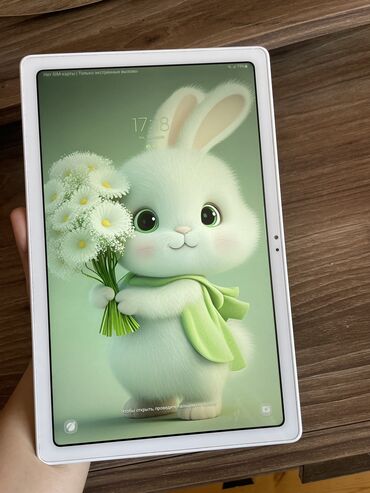 samsung a70 kabro: Samsung tab a7 nomre geden modeli. 64 gb yaddas. Ciziqsiz ideal