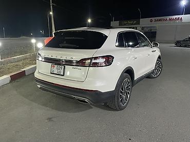 jak авто: Lincoln : 2019 г., 2 л, Автомат, Бензин, Кроссовер — 4
