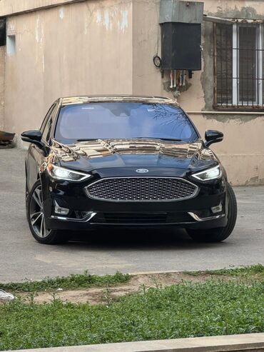 kredit avtomobil 2020: Ford Fusion: 2 l | 2020 il 171 km Sedan