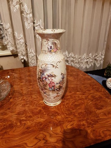 Антикварные вазы: Ваза старинная,новая