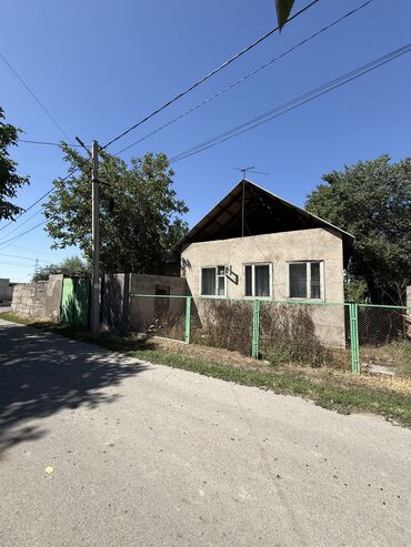 Продажа домов: Дом, 112 м², 6 комнат, Риэлтор, Старый ремонт — 1