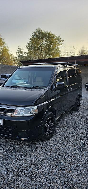 Транспорт: Honda Stepwgn: 2003 г., 2 л — 8
