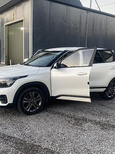 renje rover: Kia Seltos: 2020 г., 1.6 л, Автомат, Бензин, Кроссовер — 4