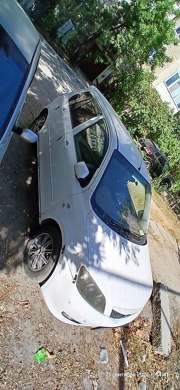 мазда два: Mazda Demio: 2004 г., 1.5 л, Автомат, Бензин, Хэтчбэк — 4
