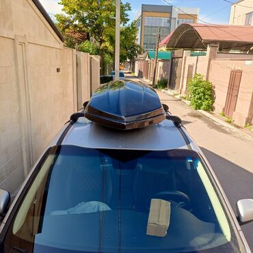 Багажники на крышу и фаркопы: Продаю Автобагажник. Черный, лакированный, 2 подъёмных механизма с