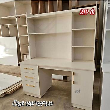 dolab sumqayit: Düz masa, Polkalı, Siyirməli, Sadə laminat — 1