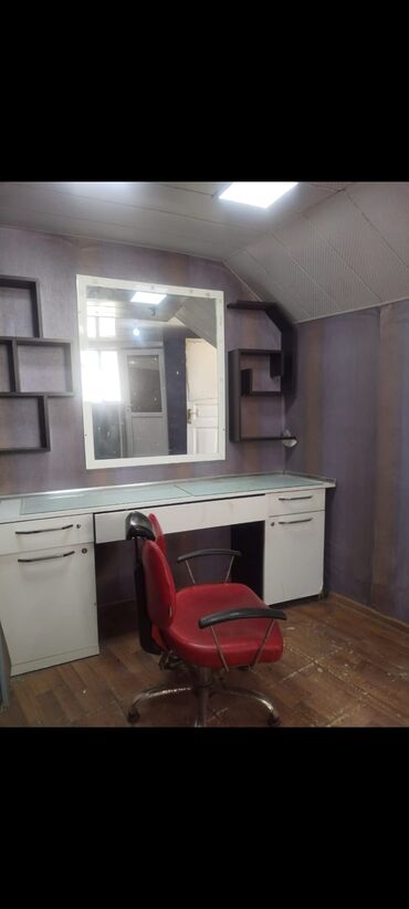 Salon masaları: Satılır Stol qariwig 250 azn. Unvan papanin. 0523. Nigar 1