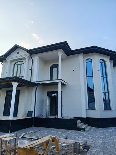 дом в токмок: Дом, 300 м², 7 комнат, Собственник, Евроремонт