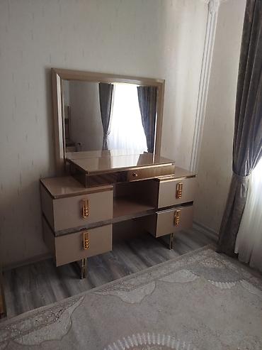 Qonaq otağı dəstləri: İşlənmiş, Divan — 8