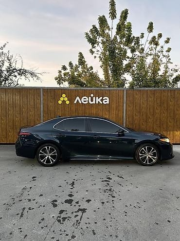 mazda cx: Toyota Camry: 2019 г., 2.5 л, Автомат, Гибрид, Седан — 4