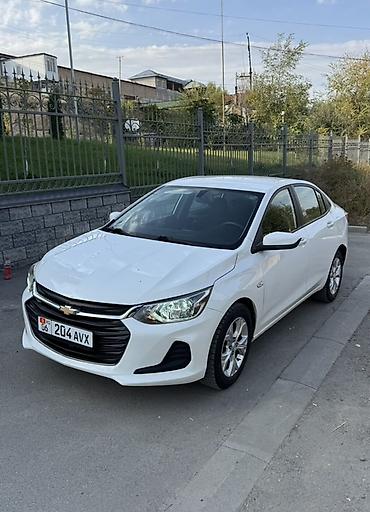 Chevrolet Onix: 2020 г., 1 л, Автомат, Бензин, Седан