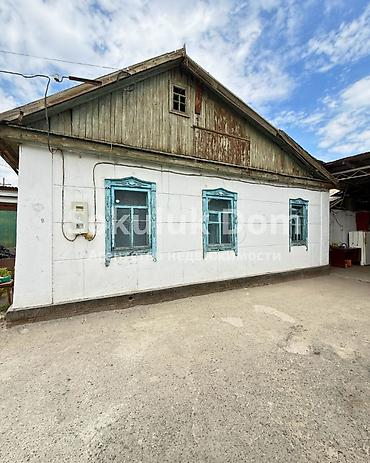 1: 🏠Продаётся дом в с. Сокулук 🟡Комнаты: 3 🟡Участок: 7 соток — 1