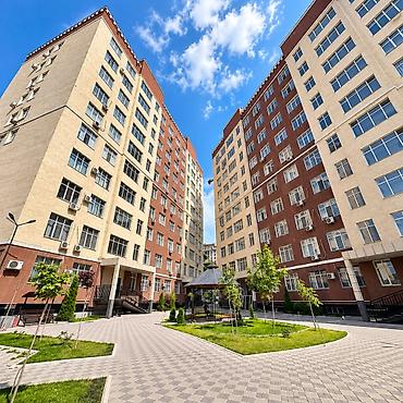 sky: 2 комнаты, 67 м², Асанбай мкр Элитка, 1 этаж, Евроремонт — 1