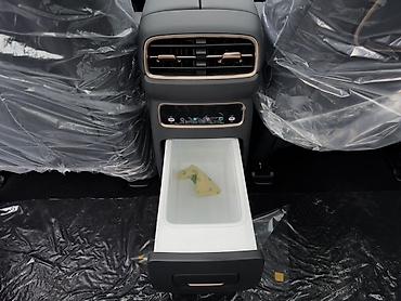 Dongfeng: Dongfeng : 2025 г., 1.5 л, Автомат, Электромобиль, Кроссовер — 6