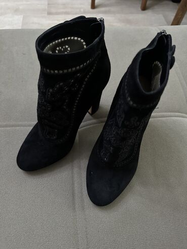 обувь оригинал: Сапоги, 37.5, цвет - Черный, Dolce & Gabbana