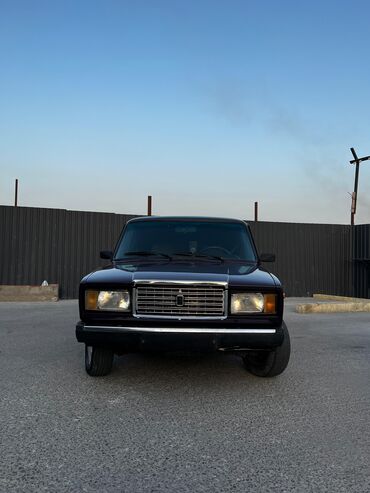 niva 4 qapi: Satılır: Lada 2107 sedan Bakı Marka LADA (VAZ) Model 2107 Buraxılış