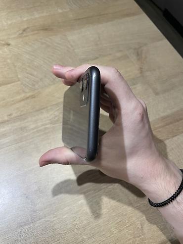 Apple iPhone: IPhone 11, 64 GB, Qara, Face ID — 5