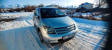 Toyota: Toyota ist: 2003 г., 1.5 л, Автомат, Бензин, Хэтчбэк — 2