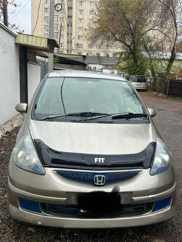 каропка рф 1: Honda Fit: 2004 г., 1.3 л, Автомат, Бензин