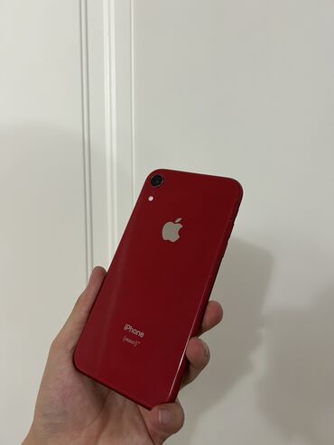 Apple iPhone: IPhone Xr, Новый, 128 ГБ, Красный, Чехол, 74 %