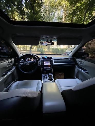byd e2 2024: Toyota Camry: 2016 г., 2.5 л, Автомат, Гибрид, Седан — 5
