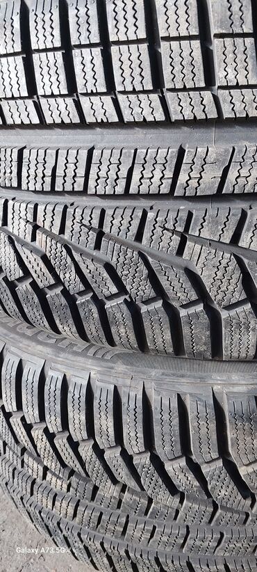 Шины: Шины 255 / 45 / R 18, Зима, Б/у, Комплект, Легковые, Корея, Hankook