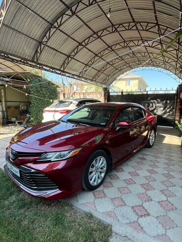 Toyota: Toyota Camry: 2018 г., Седан