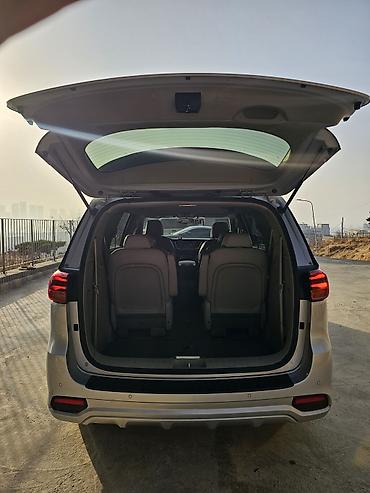 Kia: Kia Carnival: 2020 г., 2.2 л, Автомат, Дизель, Минивэн at lalafo.kg — 18 Kia: Kia Carnival: 2020 г., 2.2 л, Автомат, Дизель, Минивэн — 18