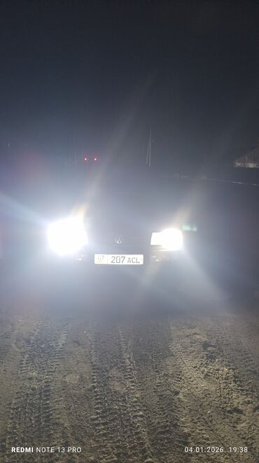 Volkswagen: Volkswagen Passat: 1994 г., 1.8 л, Механика — 9