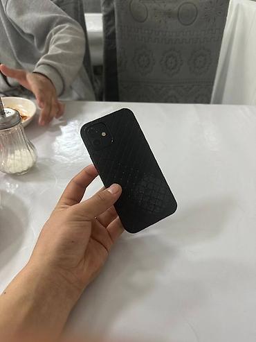 Apple iPhone: IPhone 13 mini, Черный, Чехол — 11