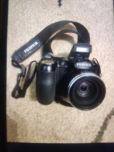 disk 14: Fujifilm FinePix S2980 seriyalı bridge fotoaparat - 14 MP sensor — 3