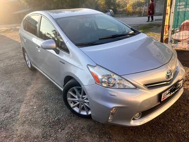 купить тойота приус в бишкеке: Toyota Prius: 2011 г., 1.8 л, Робот, Гибрид, Универсал