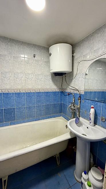 Продажа квартир: 2 комнаты, 50 м², Манас-Ата мкр., 105 серия, 2 этаж, Косметический ремонт — 9