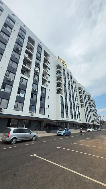 Продажа квартир: 2 комнаты, 61 м², Дордой Моторс рынок Элитка, 2 этаж, Свежий ремонт — 1