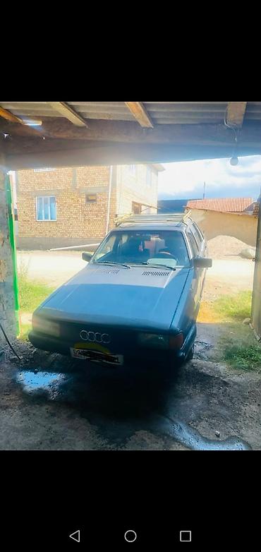 Унаа: Audi 80: 1985 г., 1.8 л, Кол менен иштөөчү, Бензин, Седан — 3