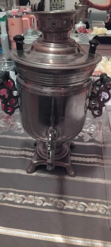 samovarı: İşlənmiş Od Samovar, 3 l