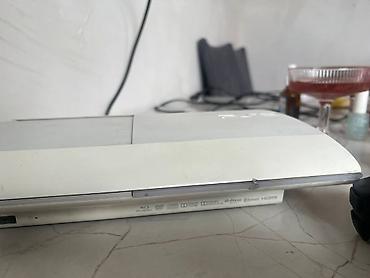 PS3 (Sony PlayStation 3): PlayStation 3 Super Slim (белая) Комплект: - Консоль PS3 Super Slim — 1