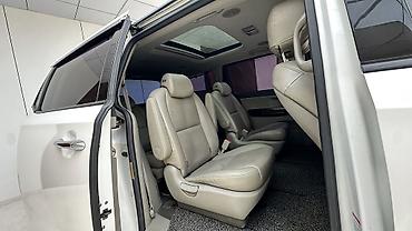 Kia: Kia Carnival: 2016 г., 2.2 л, Автомат, Дизель, Вэн/Минивэн — 5