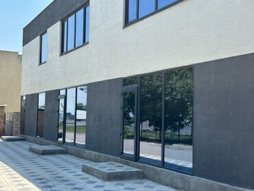 помещения для бизнеса: Сдаётся коммерческое помещение 40 м² в отличной локации! 📍