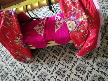 emo robot купить бишкек: Люлька, Качалка, Дерево, цвет - Красный