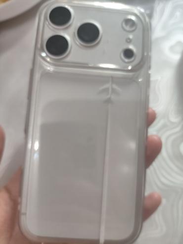 iphone d: IPhone 17 Pro, Б/у, 256 ГБ, Matte Silver, Чехол, 98 % — 1