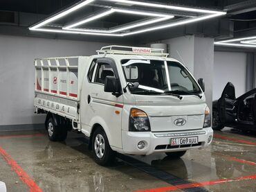 домик вагон: Жүк ташуучу унаа, Hyundai, Стандарт