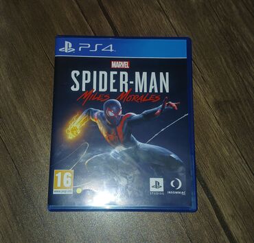 Видеоигры и приставки: Marvel Sipderman Ps4 disk.1 aydı alınıb,1 həftə işlədilib.Cızıqsız və