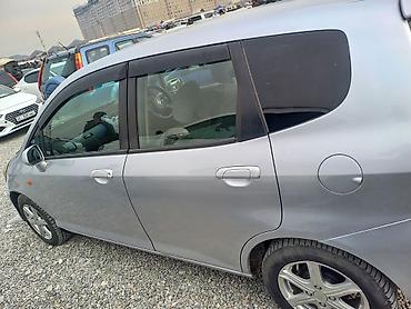 Honda: Honda Fit: 2002 г., 1.3 л, Вариатор, Бензин, Хэтчбэк — 4