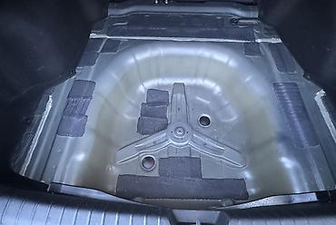 Kia: Kia Optima sedan – tünd mavi rəng, Azərbaycan nömrə nişanı 20-FD-377 — 13