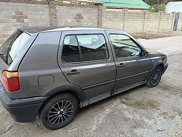 1994: Volkswagen Golf: 1994 г., 1.6 л, Механика, Хэтчбэк — 5