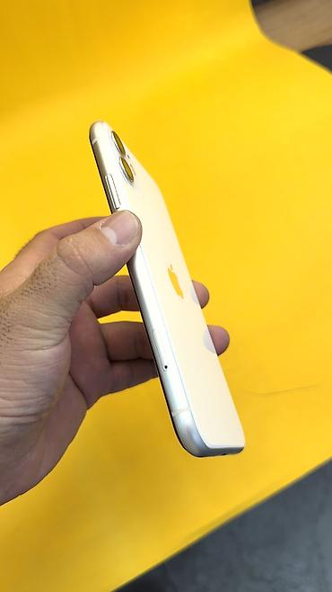 Apple iPhone: IPhone 11, Б/у, 128 ГБ, 80 % — 8