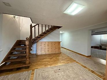 Продажа коттеджей и домов: Район Ташрабат Матросова/Медерова 3 уровневый особняк 📍 р-н — 10